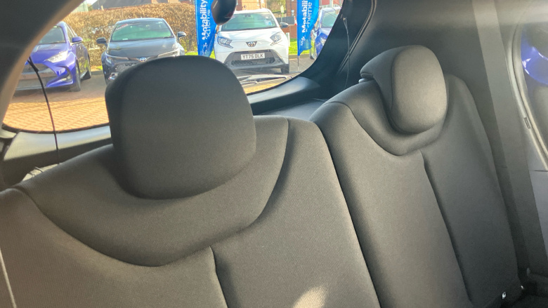 Toyota Aygo X 1.0 VVT-i Edge 5dr Petrol Hatchback